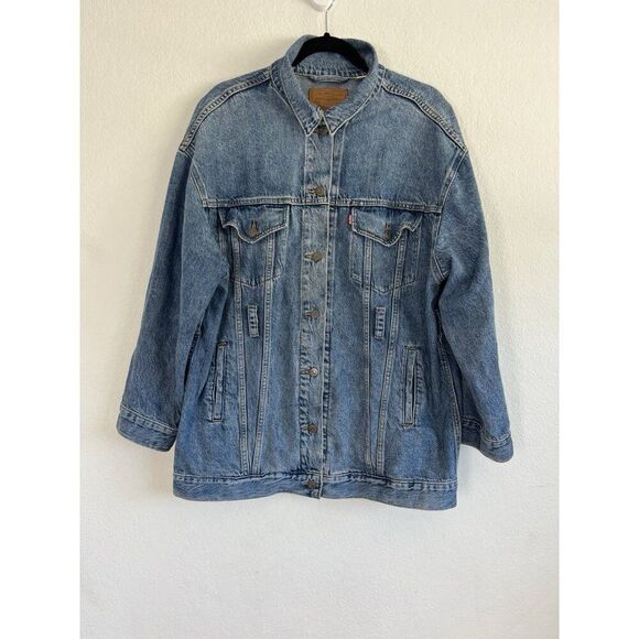 Levi's Premium Men’s Original Dark Blue Denim Trucker Jean Jacket Size Small - Picture 1 of 10